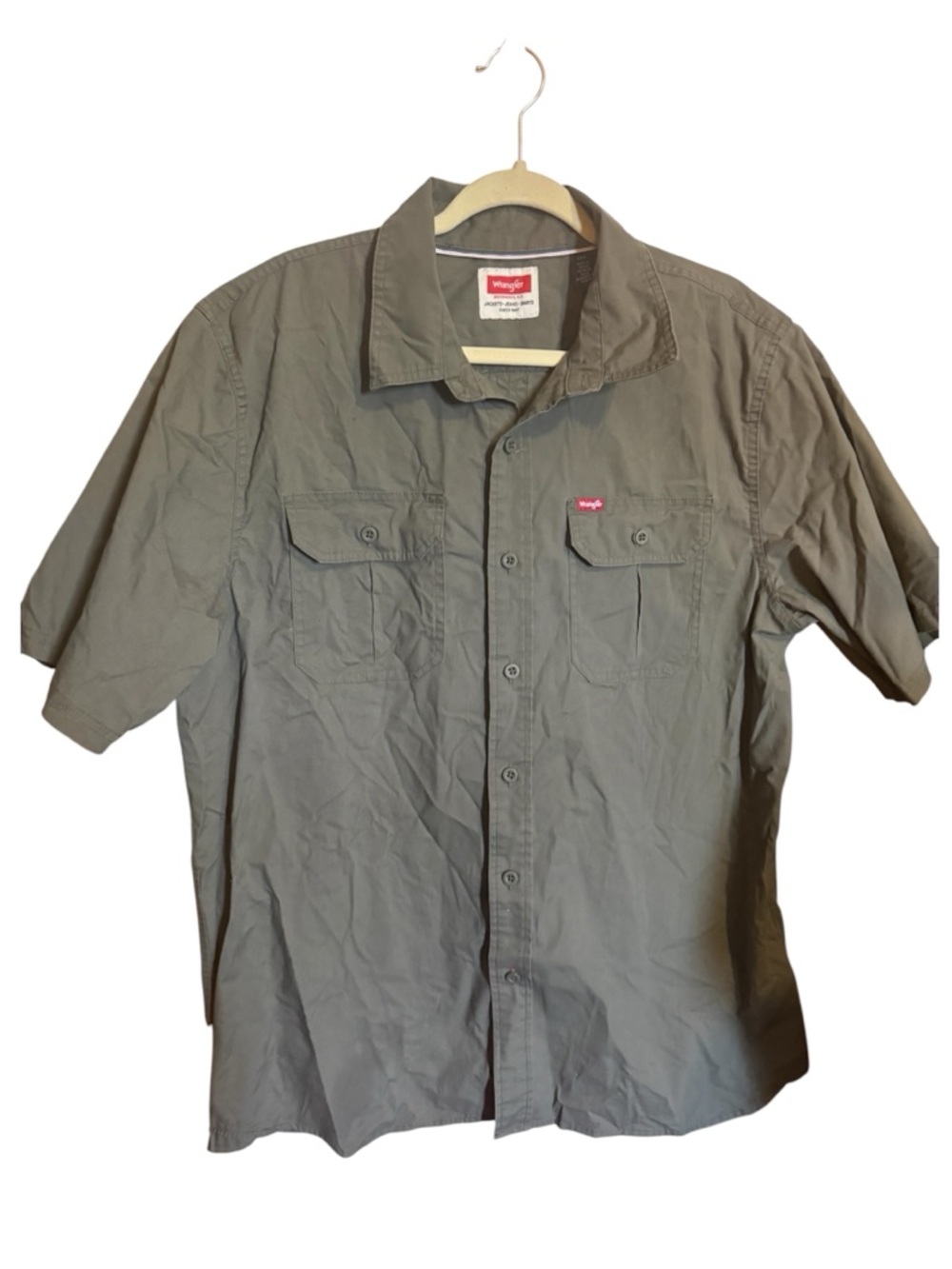 Wrangler Short-Sleeve Button-Up Shirt in Olive green large men’s unisex top